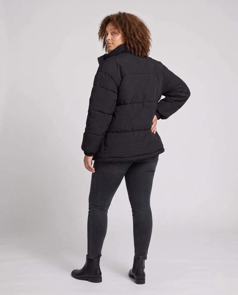 Damen gesteppte Cordjacke mit Teddyfutter, Stehkragen und oversized Passform