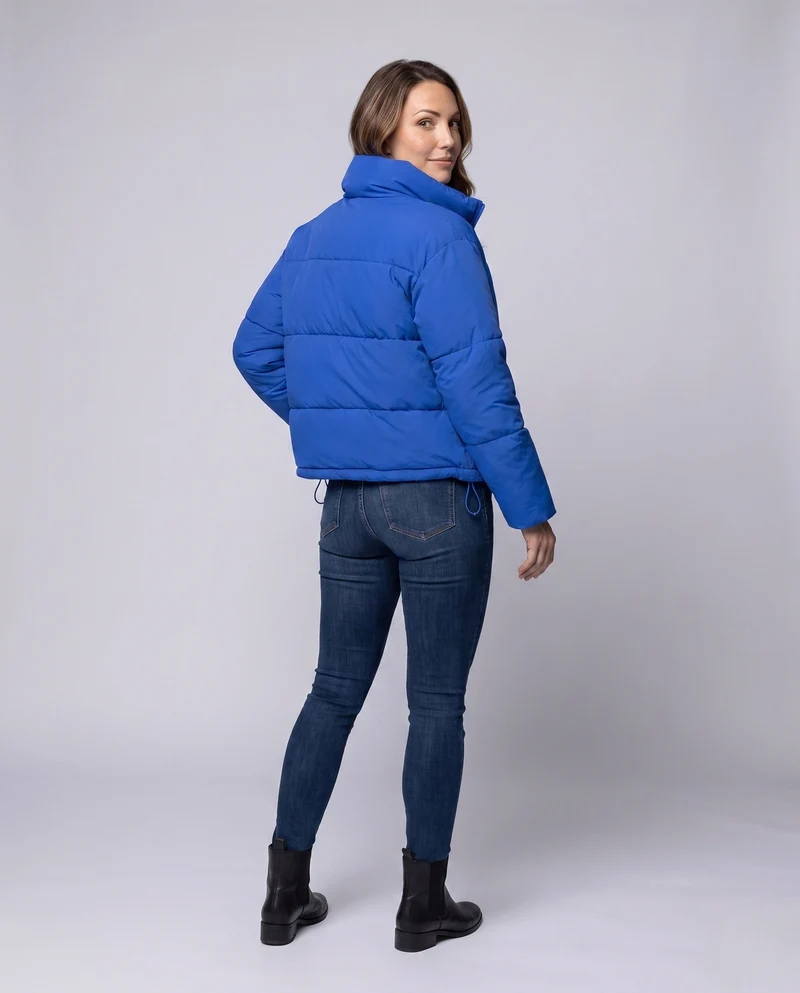 Damen Nano-Kompakt-Thermo-Cropped-Puffer-Jacke mit matter Oberfläche, Kapuze und verdecktem Zwei-Wege-Reißverschluss