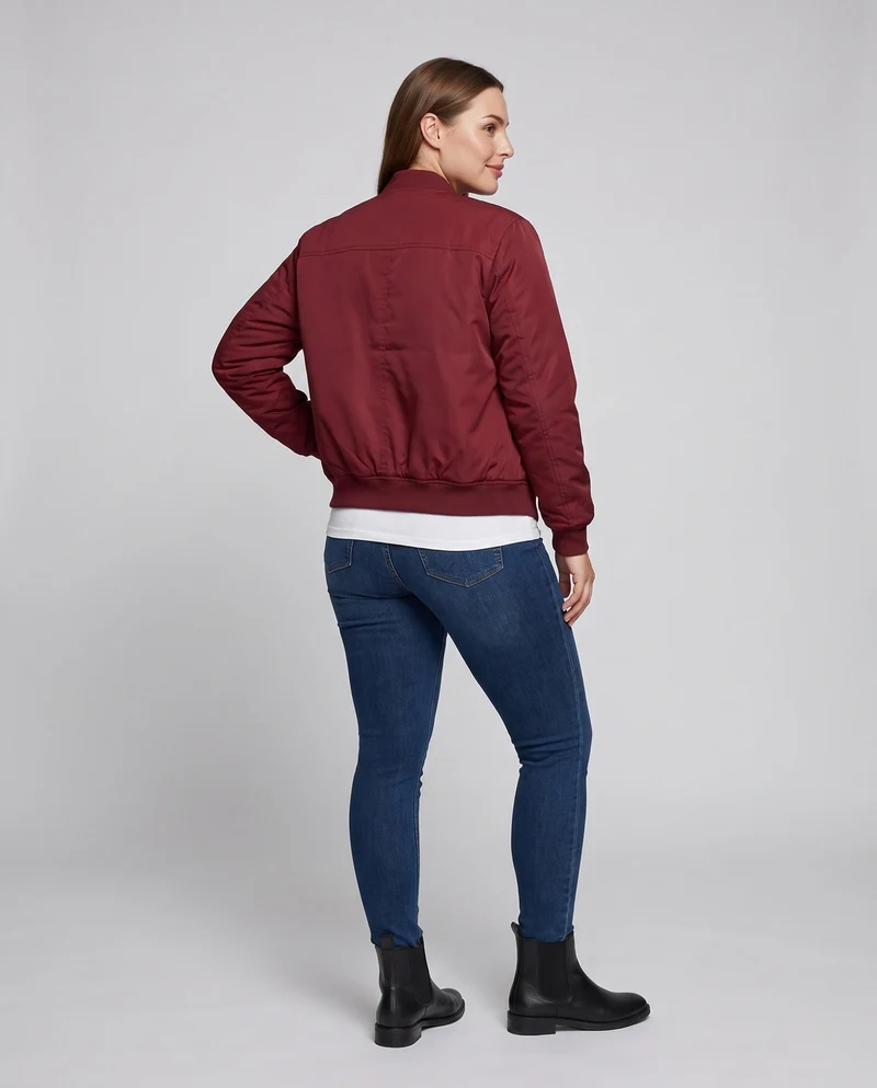 Damen kurze gesteppte Bomberjacke im Flugstil mit Armtasche und lässiger Passform