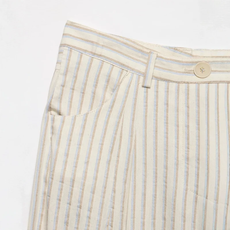 Damen Weite High‑Waist‑Hose aus leichter Baumwollmischung mit feinem Nadelstreifen und Bundfalten Drune