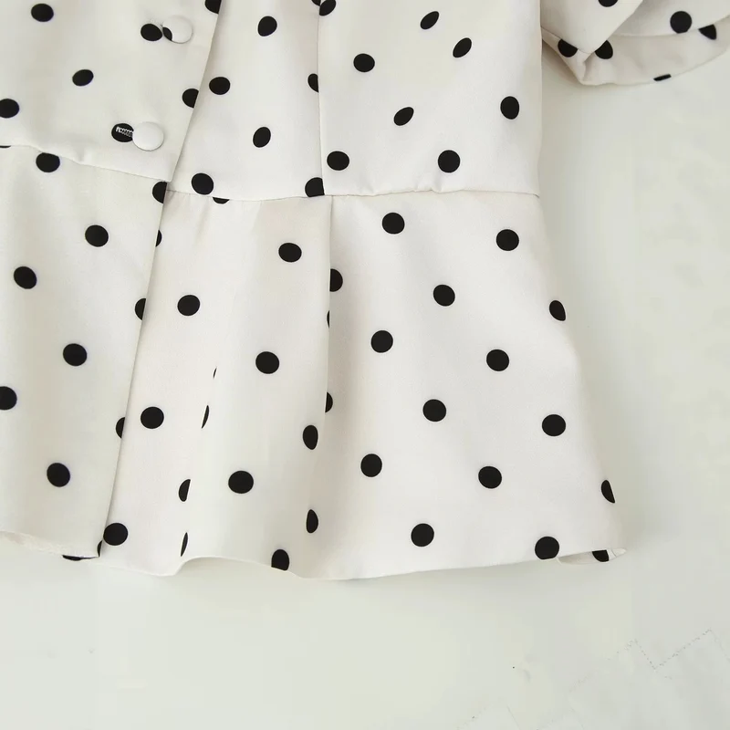 Damen Taillierte Polka‑Dot Bluse mit Stehkragen, Puffärmeln und Schößchen Drune