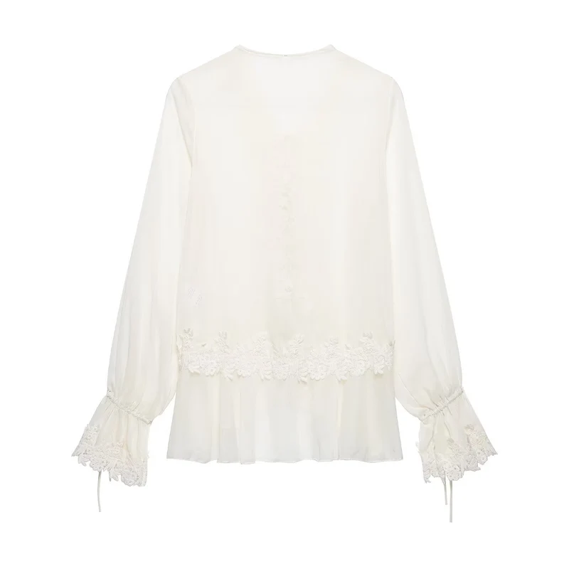 Damen Romantische Chiffonbluse mit Spitzenbesatz, V‑Ausschnitt und Volantstufen Drune
