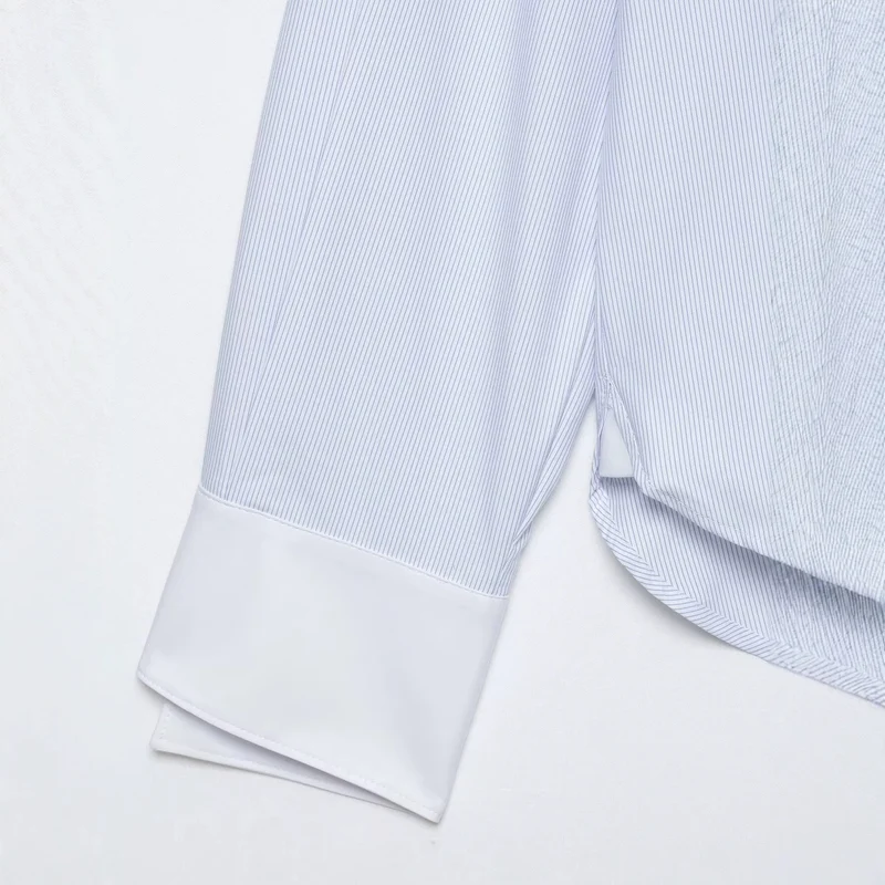 Damen Oversize-Hemdbluse mit Kontrastkragen, Manschetten und Froschknopf-Detail Drune
