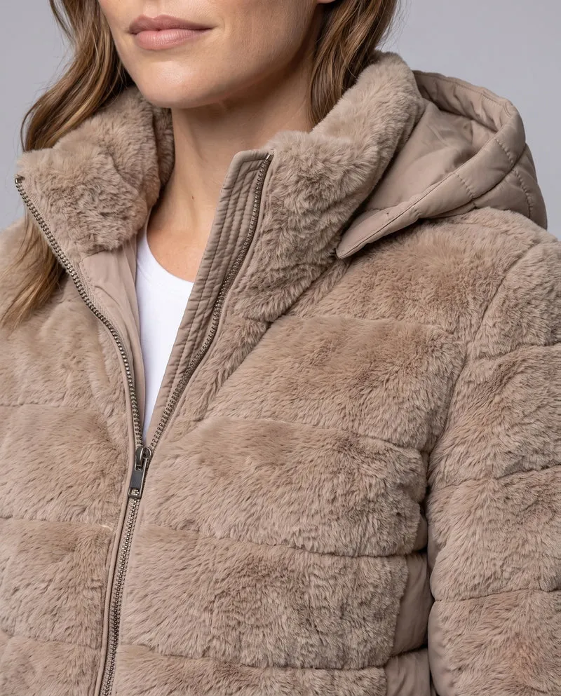 Damen kurze gesteppte Teddyjacke mit Kapuze und gepolsterten Seitenpaneelen