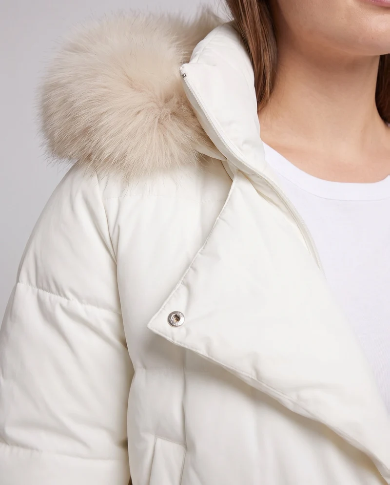 Damen kurze Thermo Boxy-Jacke mit hohem Schal-Kragen und abnehmbarem Kapuzenbesatz