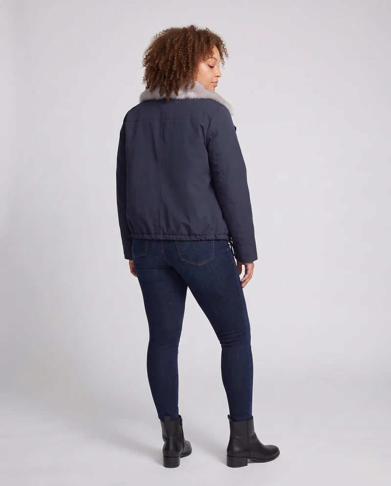Damen Nano kurze gepolsterte Parkajacke mit voluminösem Kunstpelzkragen und verstellbarem Kordelzugbund