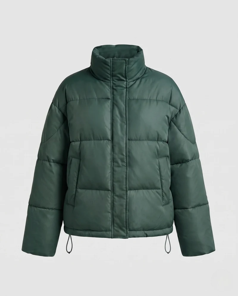 Damen Nan Short Boxy Puffer mit ergonomischer Kapuzenkragen, verstellbarem Saum und verdeckter Frontblende