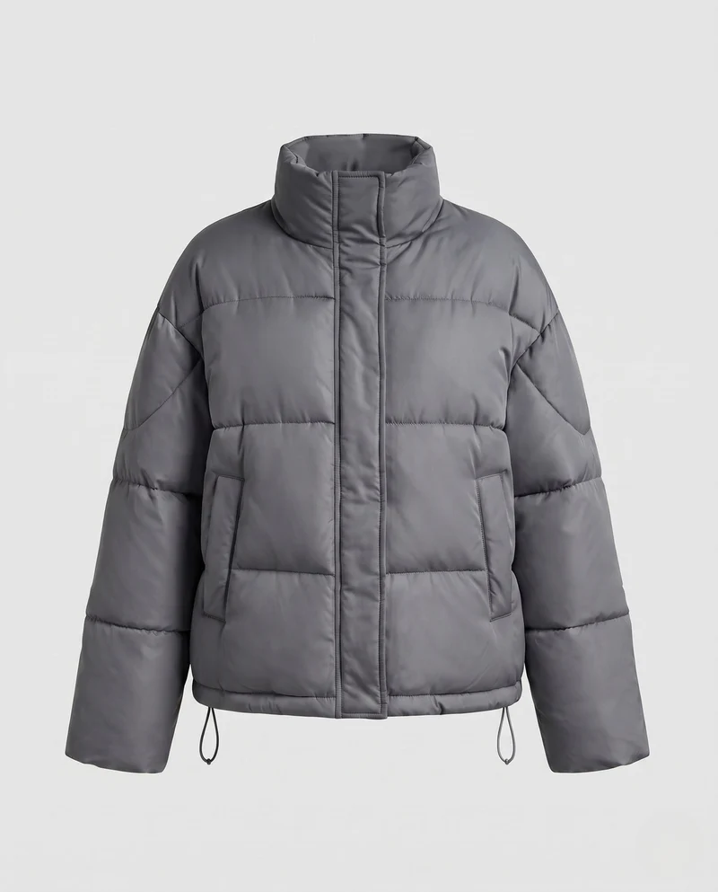 Damen Nan Short Boxy Puffer mit ergonomischer Kapuzenkragen, verstellbarem Saum und verdeckter Frontblende