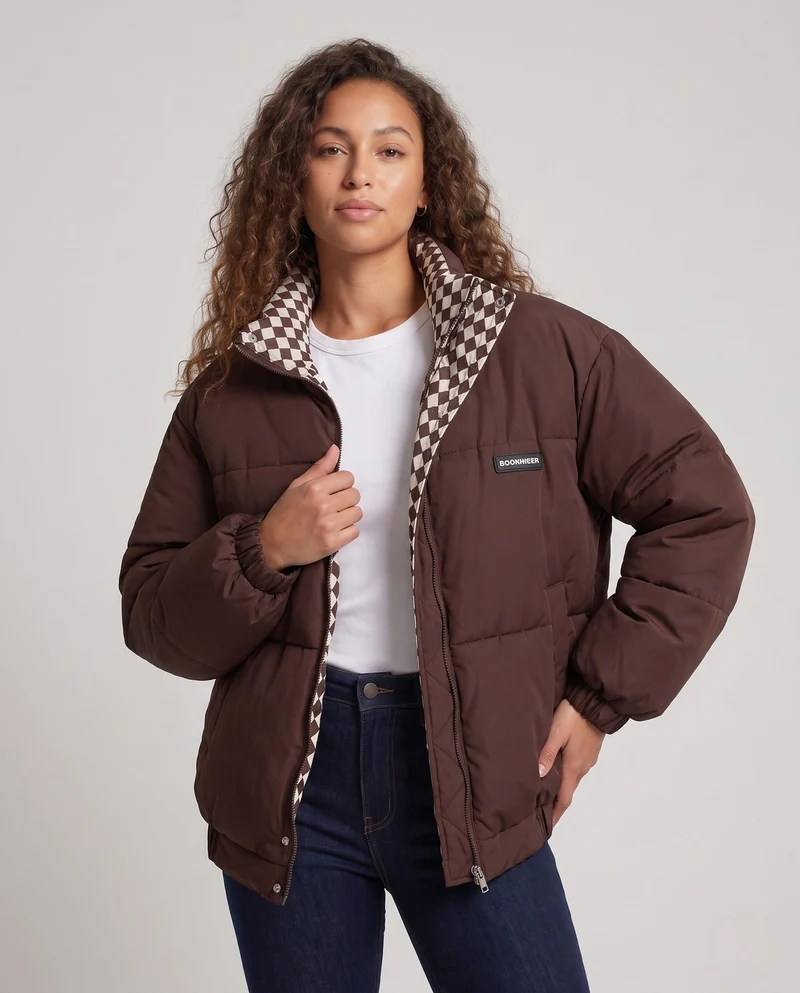 Damen kurze thermische Pufferjacke mit kariertem Wendefutter und hohem Stehkragen