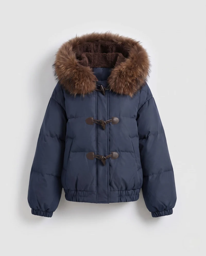 Damen Nano Short Thermo Bomber mit abnehmbarem Kunstfellkragen und Teddy-Hood-Futter