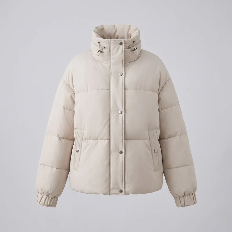 Damen Nan Kurz Urban Steppjacke mit Kapuzeneinsatz, aufgesetzten Taschen und weicher thermischer Innenauskleidung
