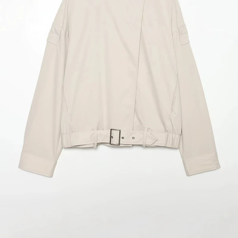 Damen Kurz geschnittene Trench-inspirierte Jacke mit hohem Stehkragen und Taillengürtel Drune