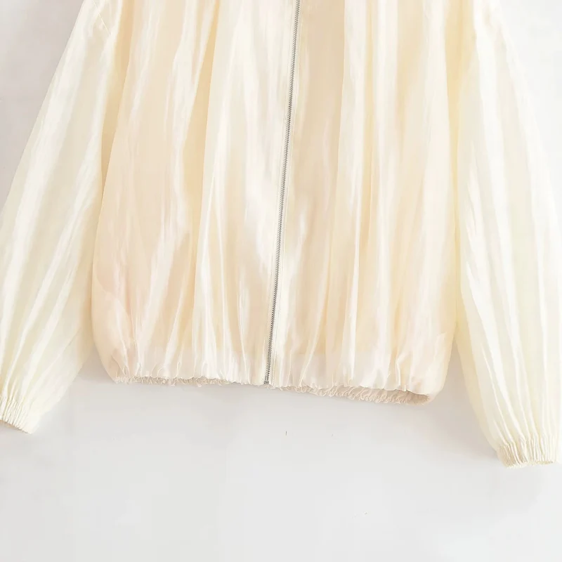 Damen Leichtes Cropped-Blouson aus Satinoptik mit Stehkragen und Elastiksaum Drune