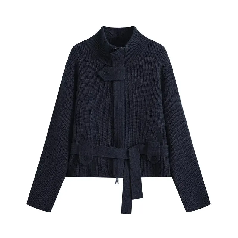 Damen Kurzgestrickte Taillierte Strickjacke mit Stehkragen und Taillengurt Drune
