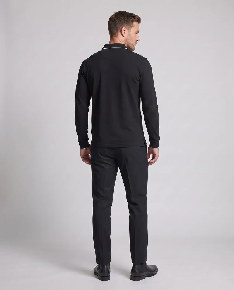 Herren Langarm-Polohemd aus Stretch-Piqué mit Slim Fit und Kontrastpipingen
