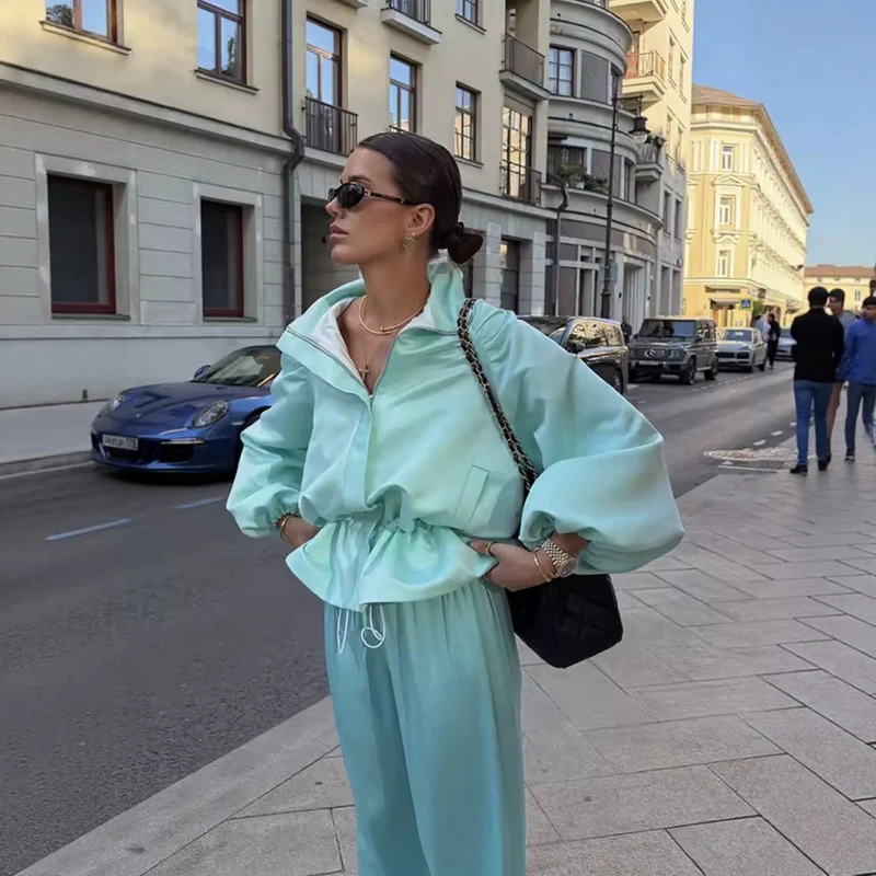 Damen Voluminöse Cropped‑Blousonjacke mit Puffärmeln, Tunnelzugtaillierung und Stehkragen Drune