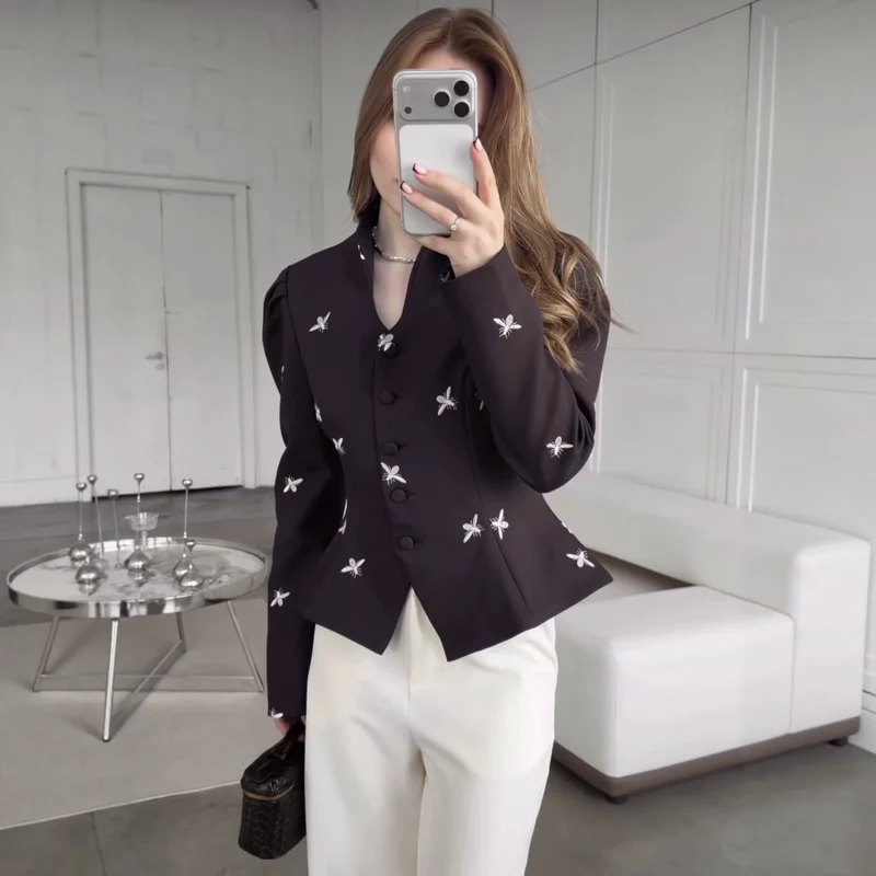 Damen Taillierter Peplum‑Blazer mit geschwungenem Stehkragen und Puffschulter‑Details Drune