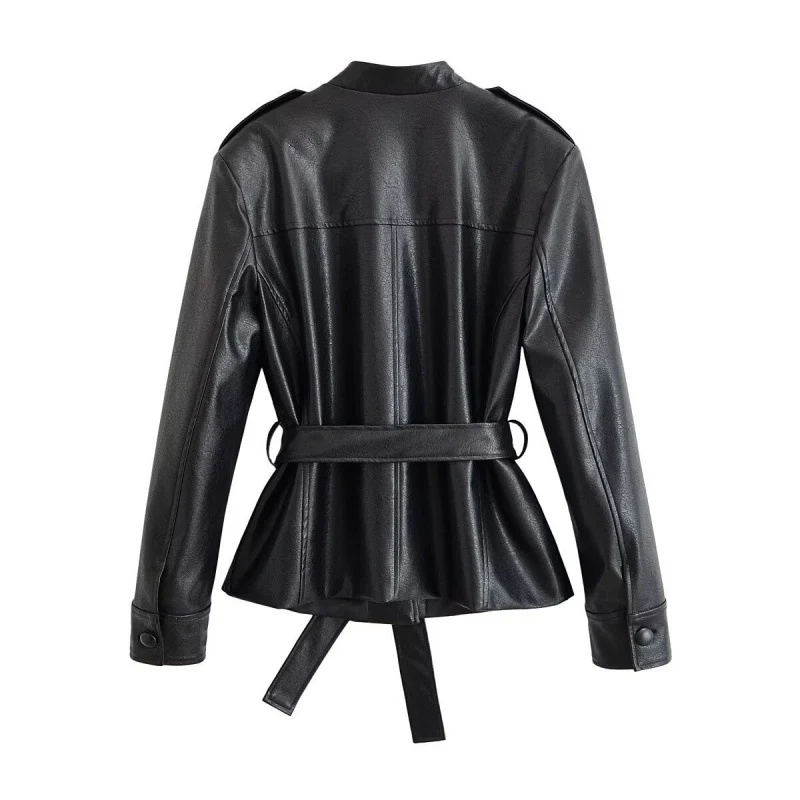 Damen Taillierte Utility‑Jacke aus Kunstleder mit Stehkragen, aufgesetzten Brusttaschen und Bindegürtel Drune