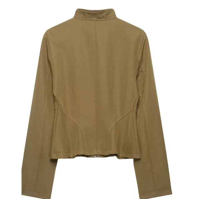 Damen Taillierte Kurzjacke mit Schößchen und Stehkragen Drune