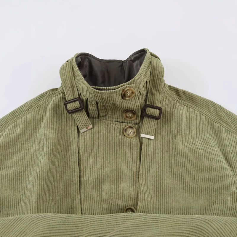 Damen Taillierte Cord‑Kurzjacke mit Bindegürtel, hohem Stehkragen und Pattentaschen Drune