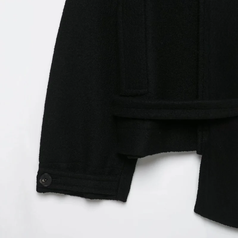 Damen Boxy-Capejacke in Wolloptik mit hoher Kragenblende und Knebelverschlüssen Drune