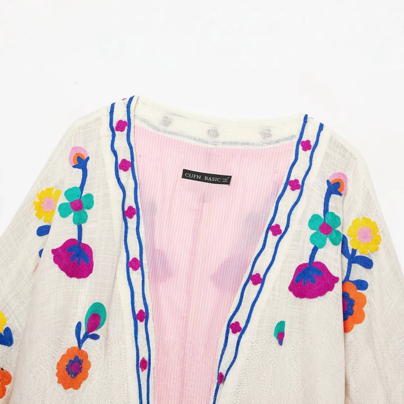 Damen Bestickter Kurz-Kimono mit floralem Stick und Bindegürtel Drune