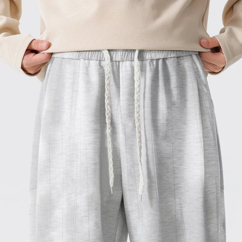 Herren Extraweite Relax-Freizeithose aus French-Terry mit Tunnelzug, Bügelfalten & Oversize-Bein Drune