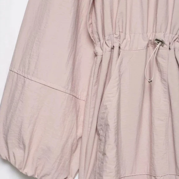 Damen Leichte Oversize‑Utilityjacke mit Tunnelzug‑Taillierung, Stehkragen und Ballonärmeln Drune