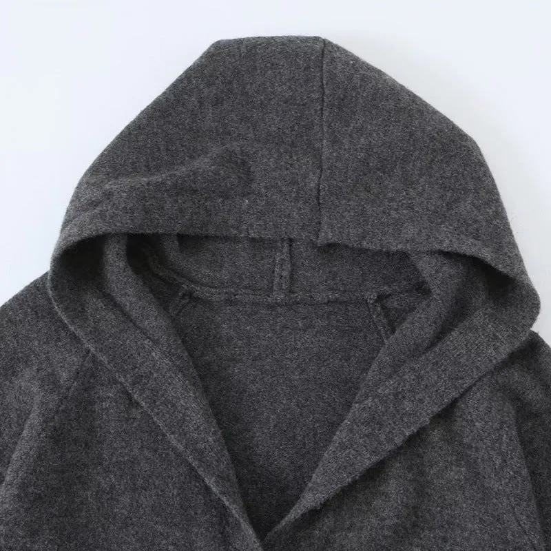 Damen Langer Kapuzen-Cardigan aus Feinstrick mit Knopfleiste und Rippbündchen Drune
