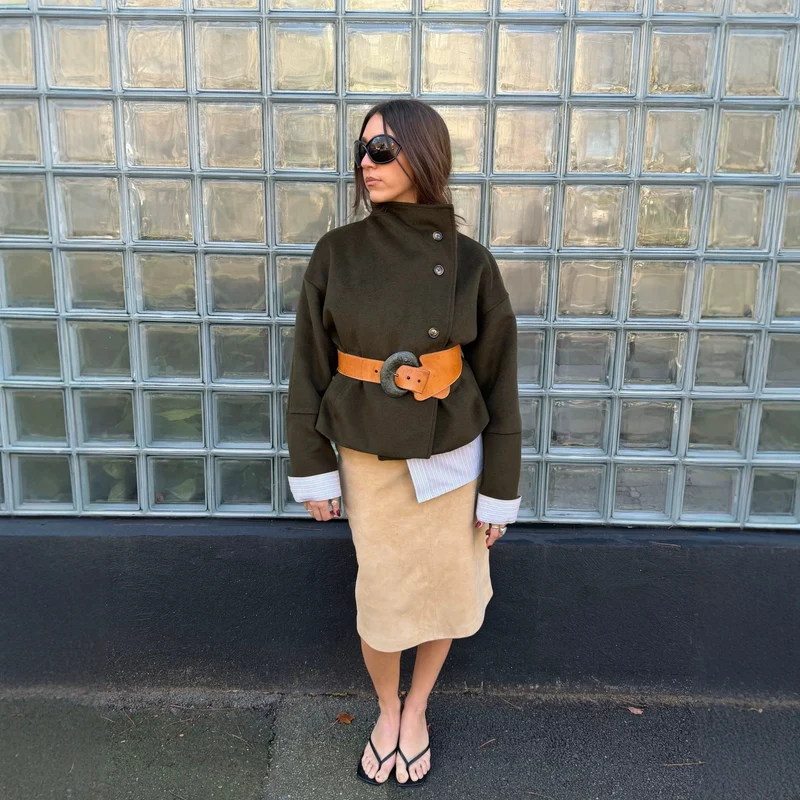 Damen Kurzer Wollmix‑Mantel mit asymmetrischer Knopfleiste und Stehkragen Drune