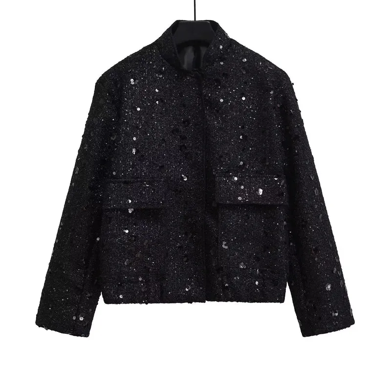 Damen 400+ Bouclé Kurzjacke mit Stehkragen, Pattentaschen und taillierendem Saum Drune