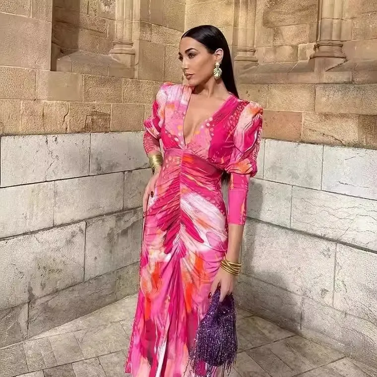 Damen 40+ Maxikleid mit tiefem V‑Ausschnitt, geraffter Taillenpartie und dezenten Puffärmeln Drune