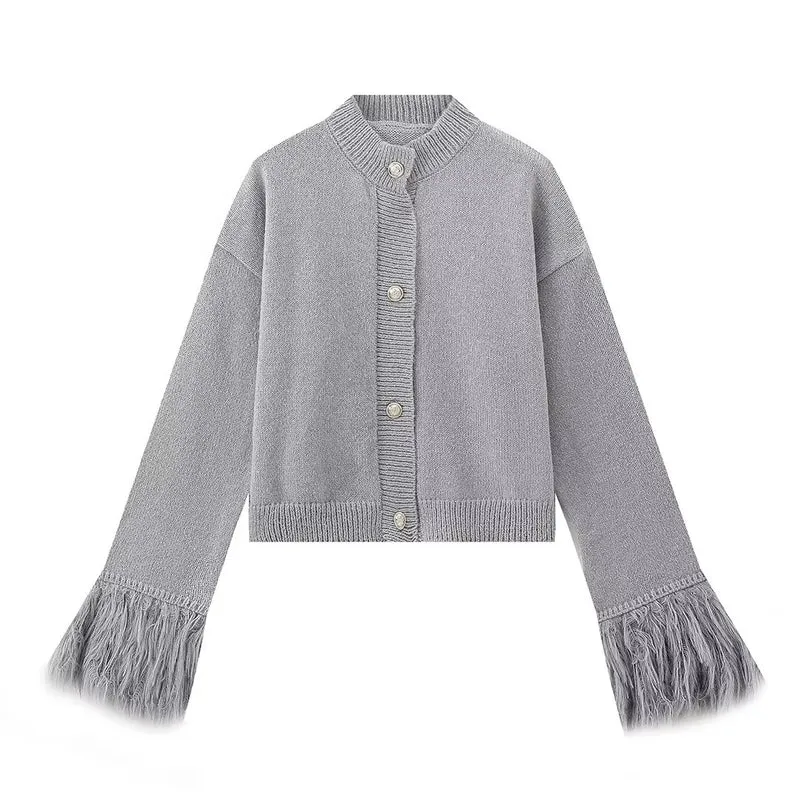 Damen 300+ Cropped Strickjacke mit Fransenärmeln und Perlenknopfleiste Drune
