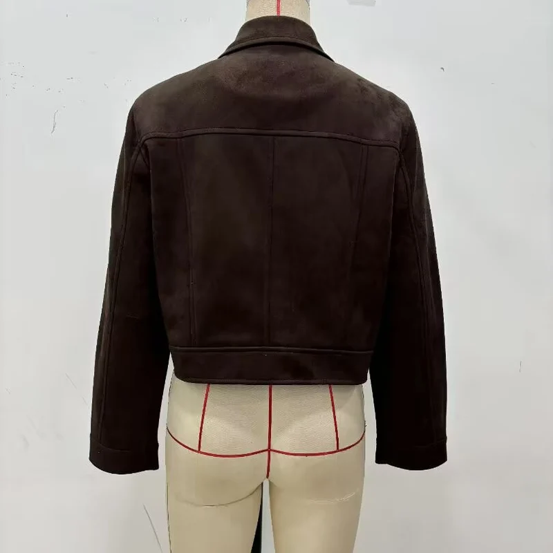 Damen 30+ kurz geschnittene Veloursjacke im Blousonstil mit Hemdkragen und verdeckter Druckknopfleiste Drune