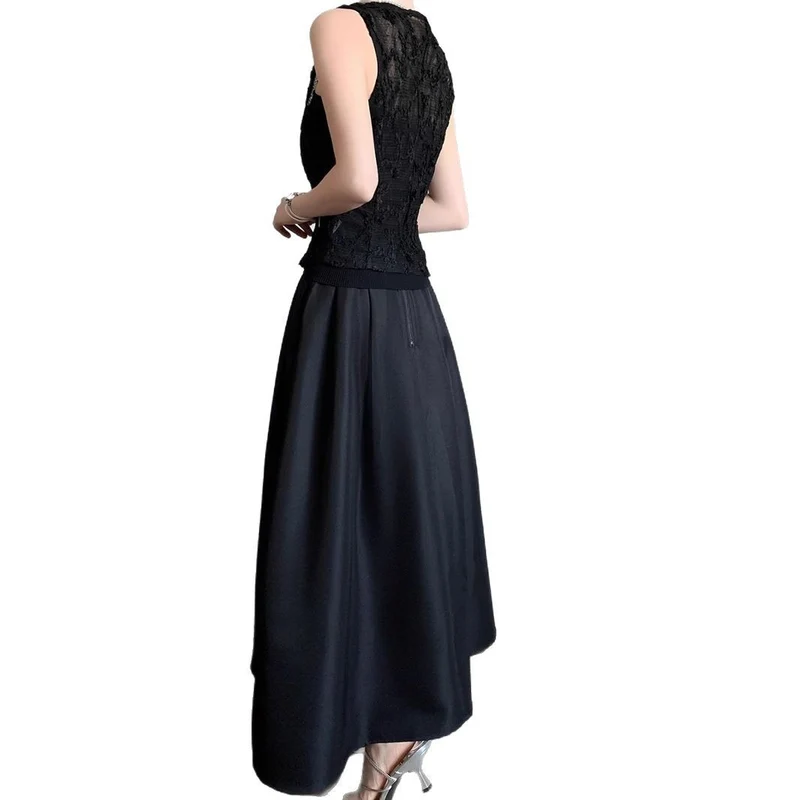 Damen Elegantes Maxikleid mit tailliertem Schnitt Drune