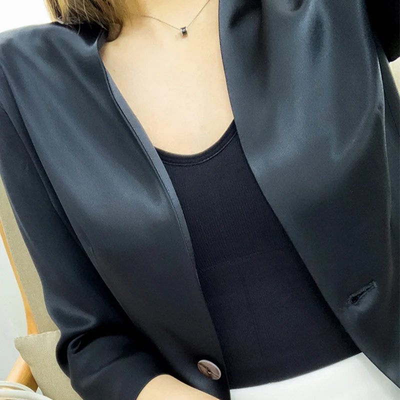Damen Elegantes, ärmelloses Blazer aus hochwertigem Satin Drune