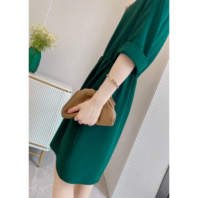 Damen Lässiges Midi-Kleid mit kontrastierendem Kragen Drune