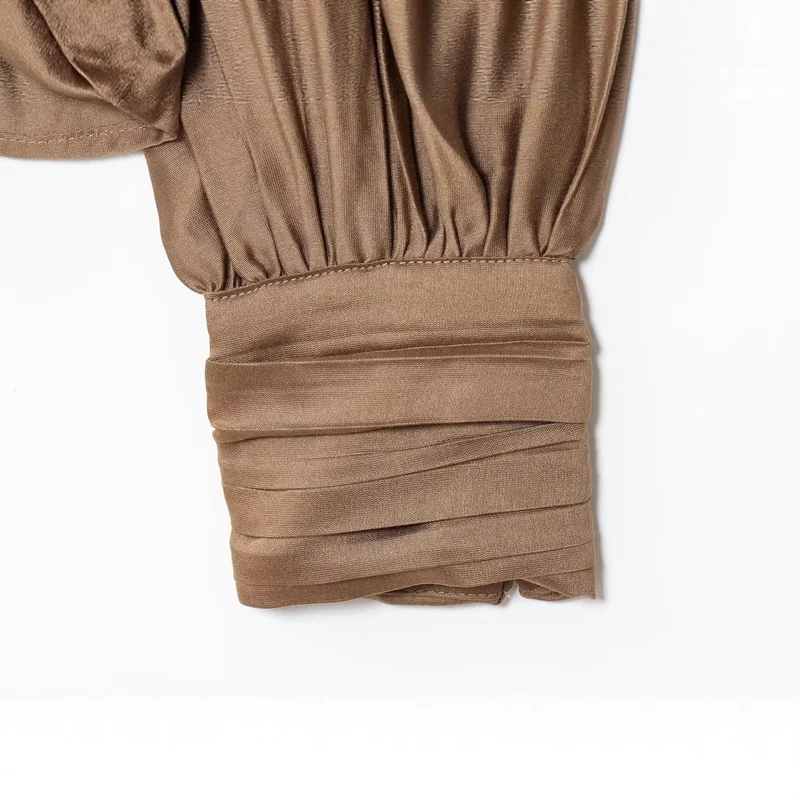 Damen Plissierte Satinbluse mit Stehkragen und Ballonärmeln Drune
