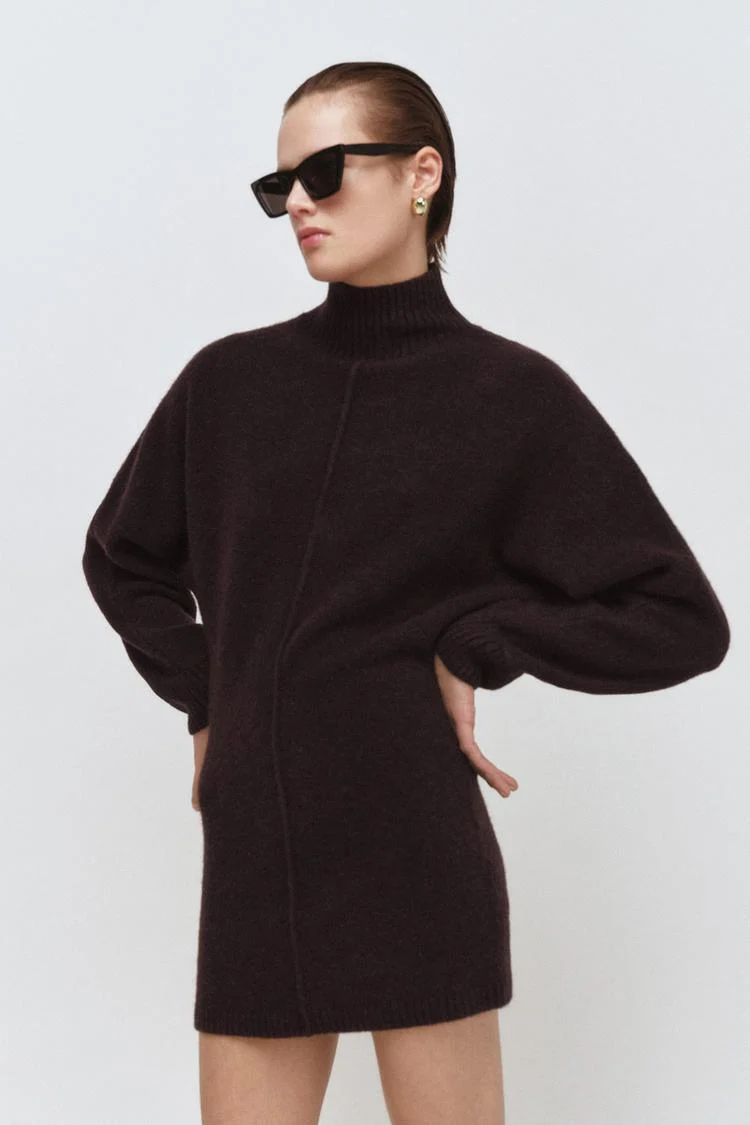 Damen Oversized Strickkleid mit Rollkragen und Ballonärmeln Drune