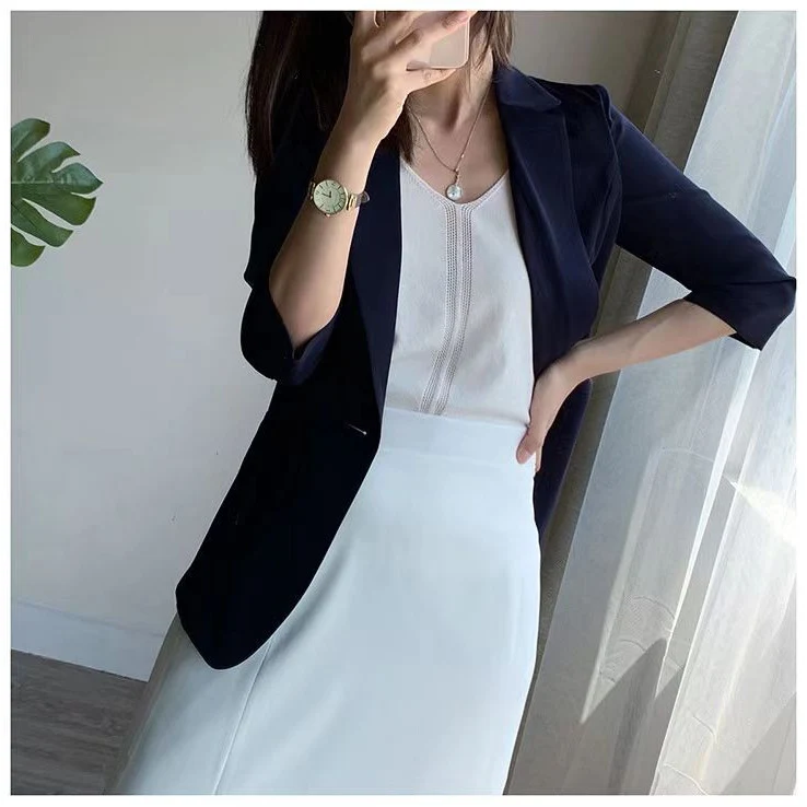 Damen Taillierter Ein‑Knopf‑Blazer mit 3/4‑Ärmeln und strukturierter Teilung Drune