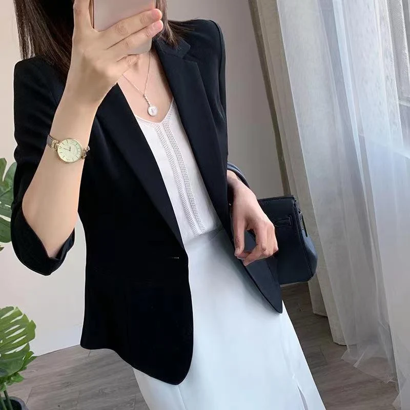 Damen Taillierter Ein‑Knopf‑Blazer mit 3/4‑Ärmeln und strukturierter Teilung Drune