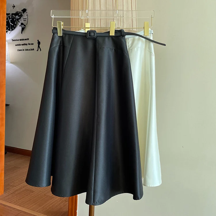Damen Satin-Midirock mit ausgestellter A‑Linie und schmalem Bindegürtel Drune
