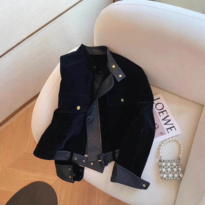 Damen Samt‑Bikerjacke mit Lederbesatz, taillierbarem Gürtel & goldenen Details Drune