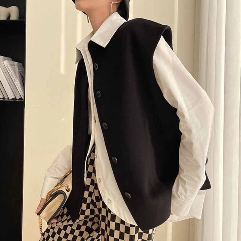 Damen Oversize-Weste mit Stehkragen, kastiger Silhouette und Knopfleiste Drune