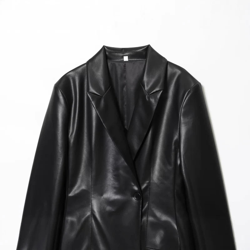 Damen 20+ eleganter veganer Lederblazer mit taillierten Abnähern und Pattentaschen Drune