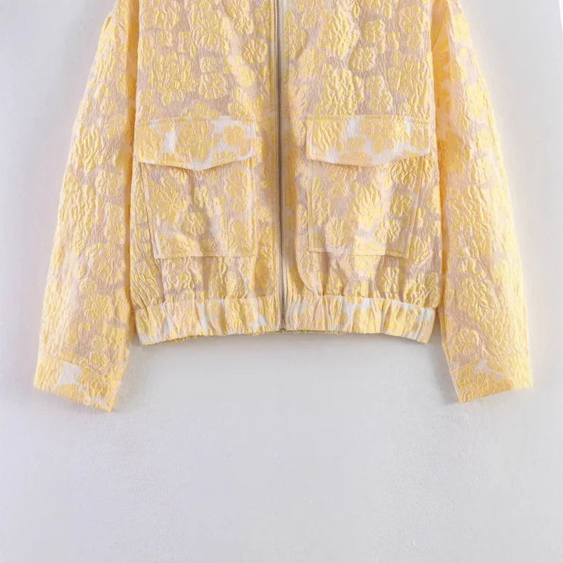 Damen 20+ Cropped Bomberjacke mit floraler Jacquardstruktur, Stehkragen und aufgesetzten Pattentaschen Drune