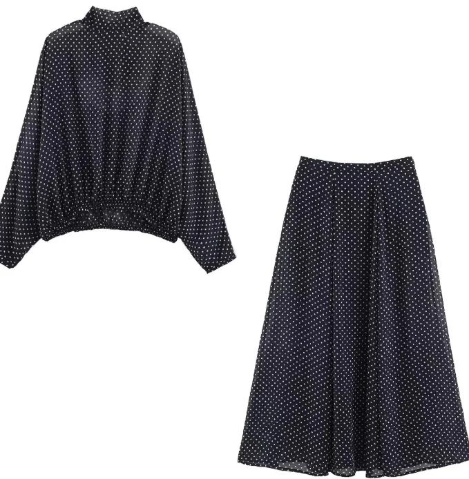 Damen 100+ oversized Pünktchenbluse mit Fledermausärmeln, Stehkragen und elastischem Saum Drune