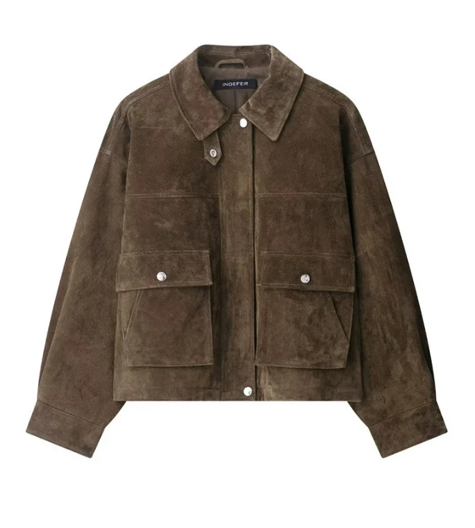 Damen 100+ kurze Veloursleder‑Blousonjacke mit Pattentaschen und Druckknopfverschluss Drune
