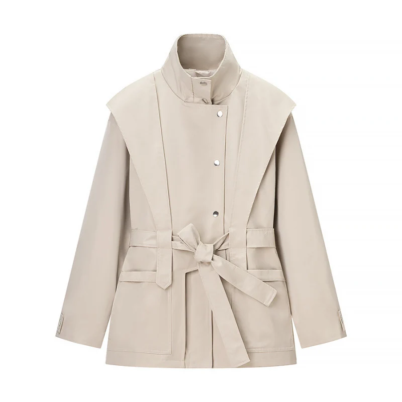 Damen 10+ taillierte Kurzjacke mit Schultercape, Stehkragen und Bindegürtel Drune