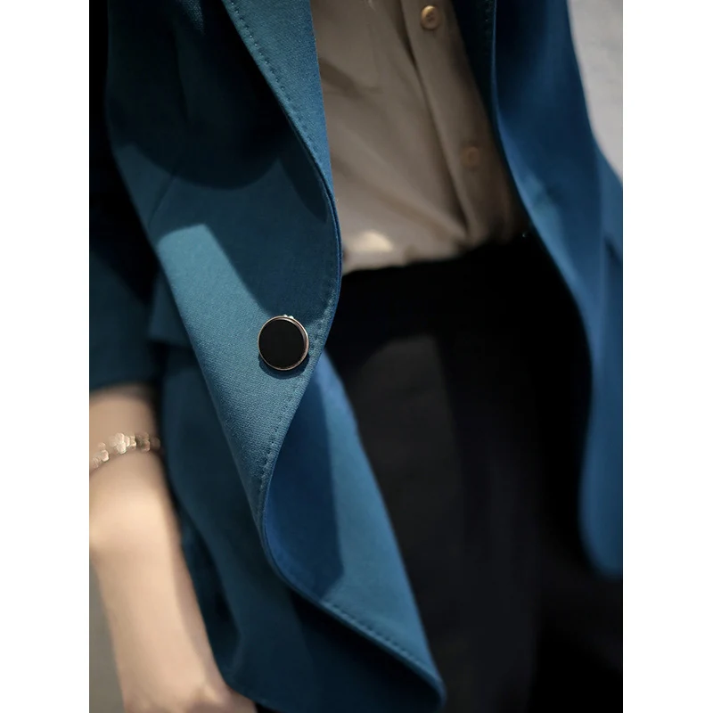 Damen Eleganter Blazer mit feinem Schnitt Drune